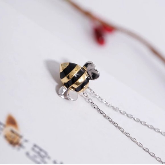 14k Gold Adorable Striped Bee Sterling Silver Necklace - Picture 3 of 8